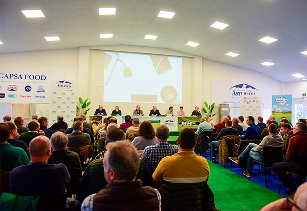 Asamblea renovación junta